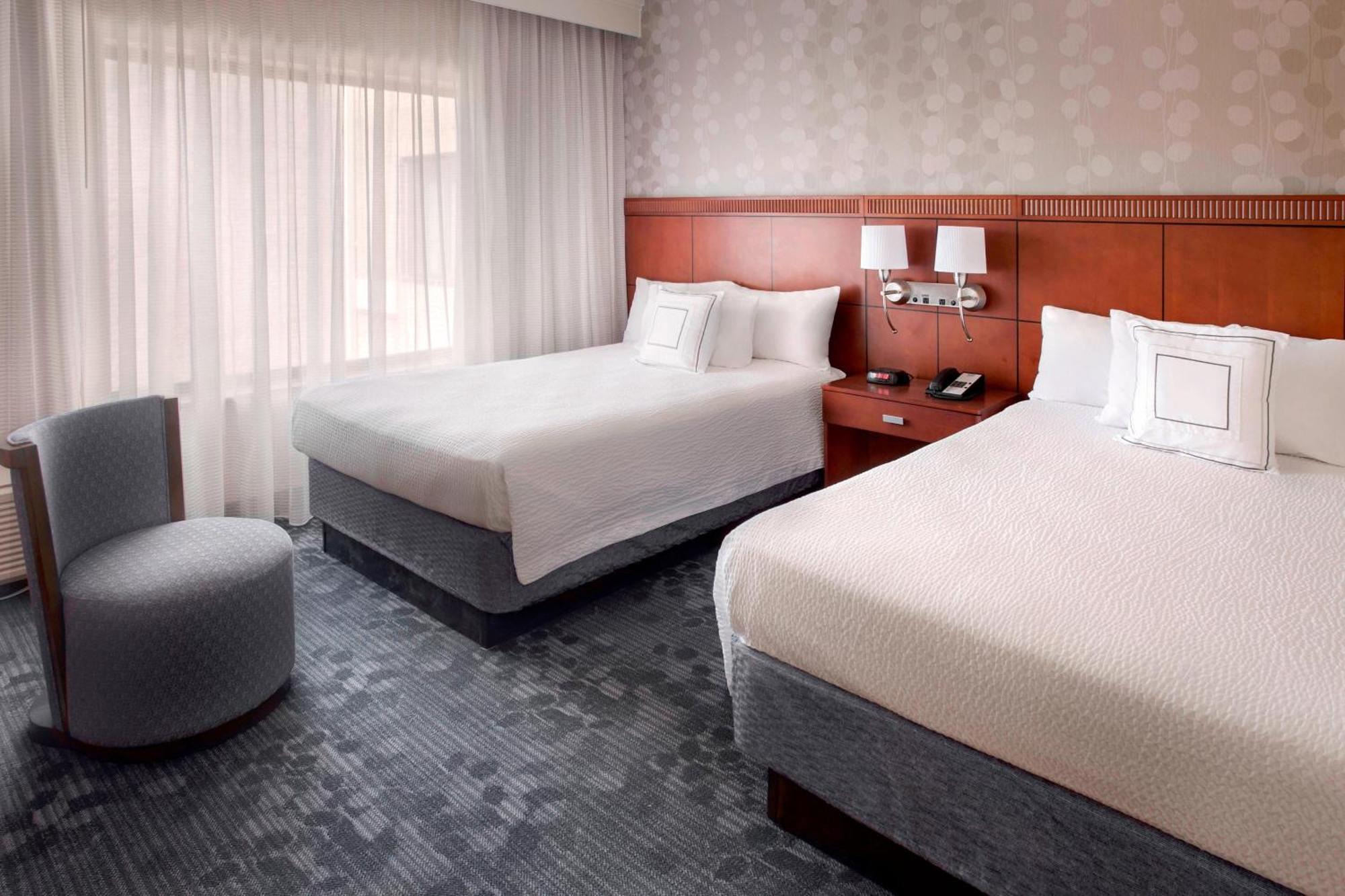 Courtyard By Marriott Hartford Windsor Airport Hotel Exterior foto
